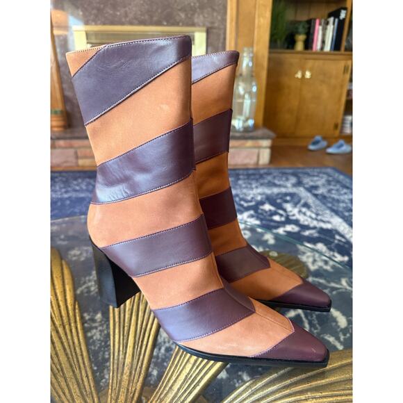 Schutz Shoes - NWOT Schutz Raffaela Chevron Ankle Leather Boots Sz. 8